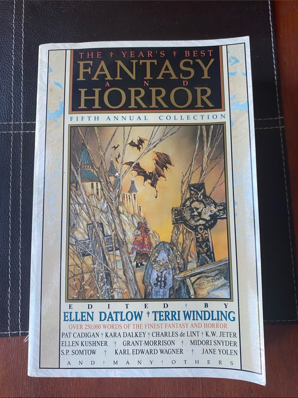 Year’s Best Fantasy and Horror 1992 Fifth Annual Anthology Book Datlow Windling